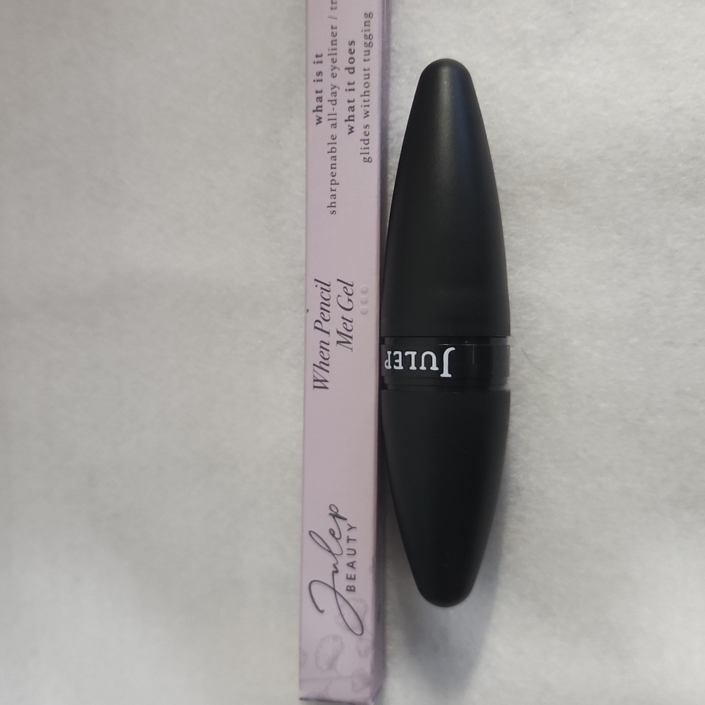 New Julep When Pencil Met Gel Eyeliner Plus Sharpener Sage Green Matte